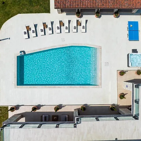 Wunderschoene Mit Beheiztem Pool, Sauna Und Whirlpool In Der Naehe Des Meeres Villa Hrboki