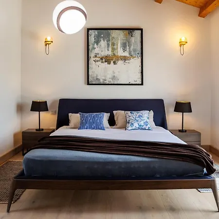 Villa Wunderschoene Mit Beheiztem Pool, Sauna Und Whirlpool In Der Naehe Des Meeres